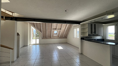 3 1/2 Zimmer Dachmaisonette 1